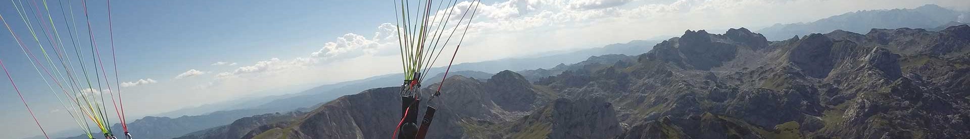 PARAGLIDING